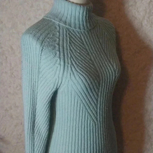 Sundance Women’s Agua Cable Knit Turtleneck Sweater Size XS - Picture 3 of 8